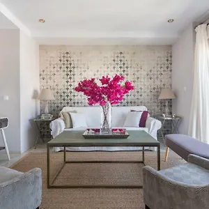 Behouse Avenida Sevilla